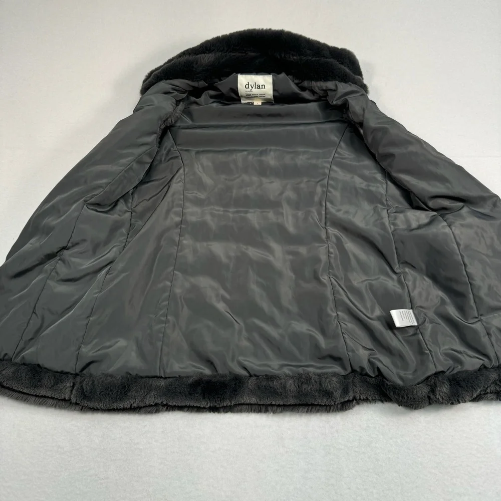 Dylan Faux Fur Puffer Vest Womens Size Small Grey Pocket Zip Up - Picture 6 of 12